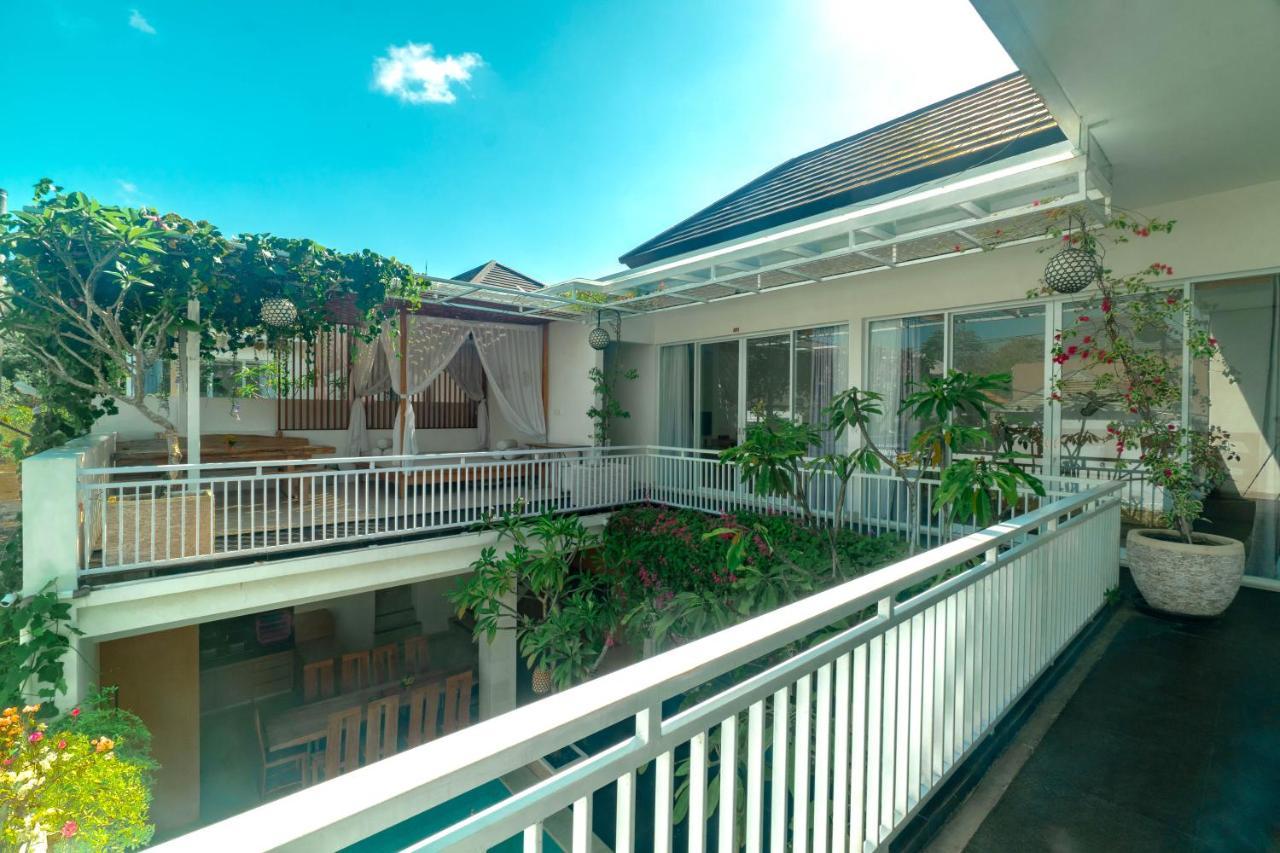 Villa Bahagia By Bukit Vista ジンバラン エクステリア 写真